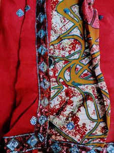 Red &amp; Pink Floral Print Saree