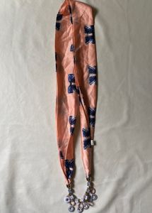 Stylish Scarf with Bow Print