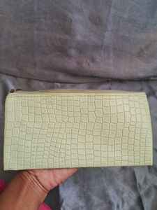 Green Pouch