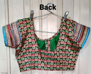 Party Wear Saree With Blouse