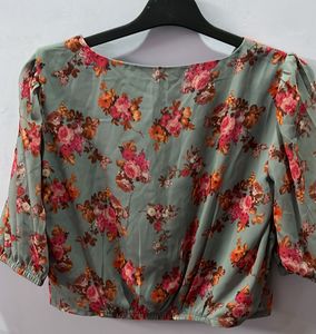 Orchid Blues Women’s Crop Top