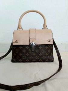 Louis Vuitton (Copy)