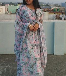 Anarkali Kurta Set With Shimery Border Dupatta