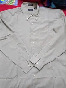 Van Heusen Shirt TWICE USED Dry washed and ready t