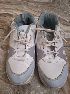 White &amp; Grey Blue Casual Sneakers