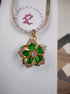 Stylish Anti tranish necklace