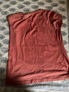 A Simple Top