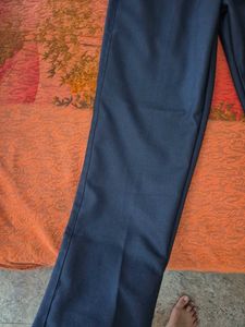 Men&#39;s Navy Blue Trousers