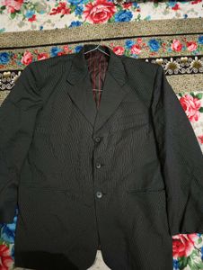 Black Color Coat Good For Working Professionals