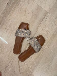 White Mirror Work Flats