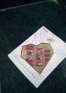 3D Artificial Nails