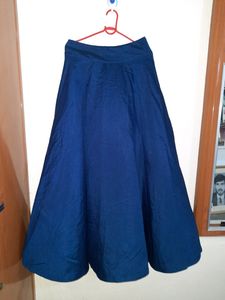 Navy Blue skirt 💙