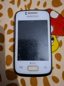2 Samsung combo Mobiles