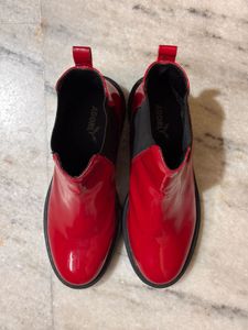 red patent chelsea boots ❤️‍🔥 (FREE shipping)