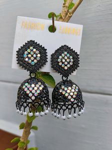 Black Jhumka