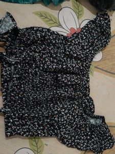 Floral Off-Shoulder Top