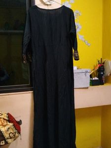 Straight Line Fully Black Dress