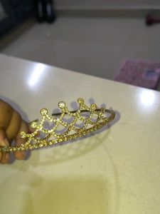 Sparkly Gold Tiara (crown)