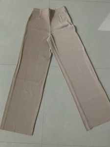 Mango Solid Ribbed Pleated Parallel Trouser
