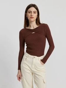 Chic Cutout Knit Top