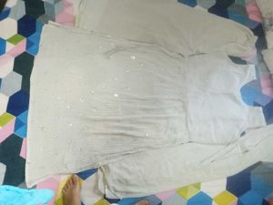 Nayra Suit Size XXL Un Used