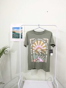 Aesthetic Slim Fit Tshirt