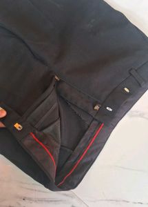 Men&#39;s Black Formal Trousers