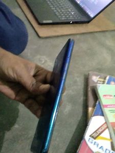 Real Me 3 UsedMobile Mother Board Fail Cam Damage