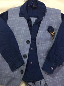 Waist Coat Size 4 For 4-5 Year Boy