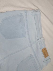 Light Wash Skinny Jeans