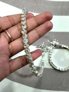 Girlish Neckless