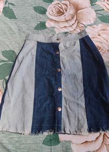 combo of 2 tops n 1 skirt🫶🏻