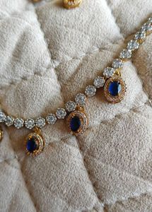 Jewellery Set - Necklace and Earrings