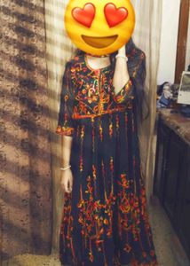 Chikankari Kurti And Top