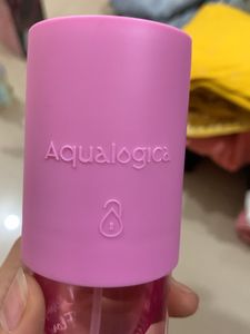 Aqualogica Dewy Floral Kiss Body Mist