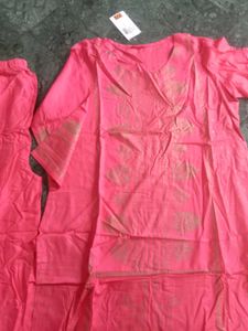 Coral &amp; Gold Print Kurti Plazo Set
