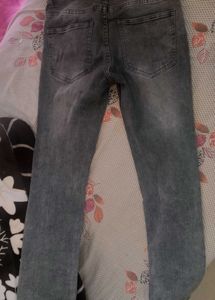 Here &amp; Now Straight Fit Jeans