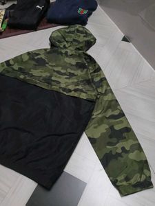 Champion Camo Windbreaker (Active jacket)