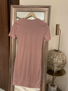 Forever 21 Dull Pink Straight Ribbed Bodycon Dress