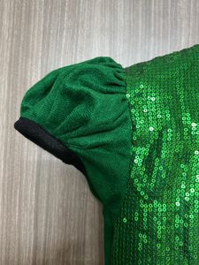 Green Dress :14