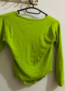 Green Long Sleeve Top
