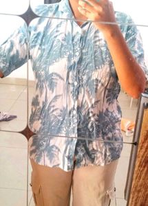🏖️Brand New Stock Clearance Beach Shirt 🏖️