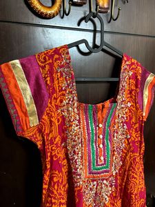 Ethnic Multicolour Embroidered Kurta