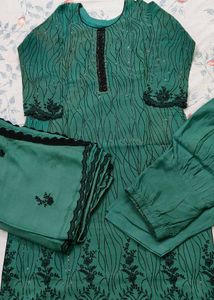 3 Pc Suite Set Ready To Wear