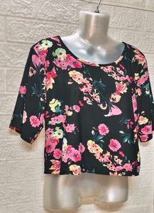Tops &amp; Bikinis For Rs.99 Only/ Floral Crop Top