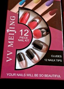 12 Fake Nails Set