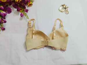 💗💫 Elegant Lace Trim Bra