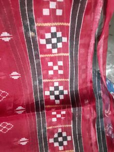 Red Patterned sambalpuri Saree