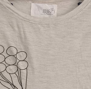 Off-White Minimal Design Top