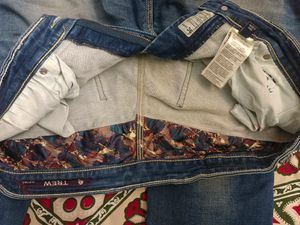 Men&#39;s jeans